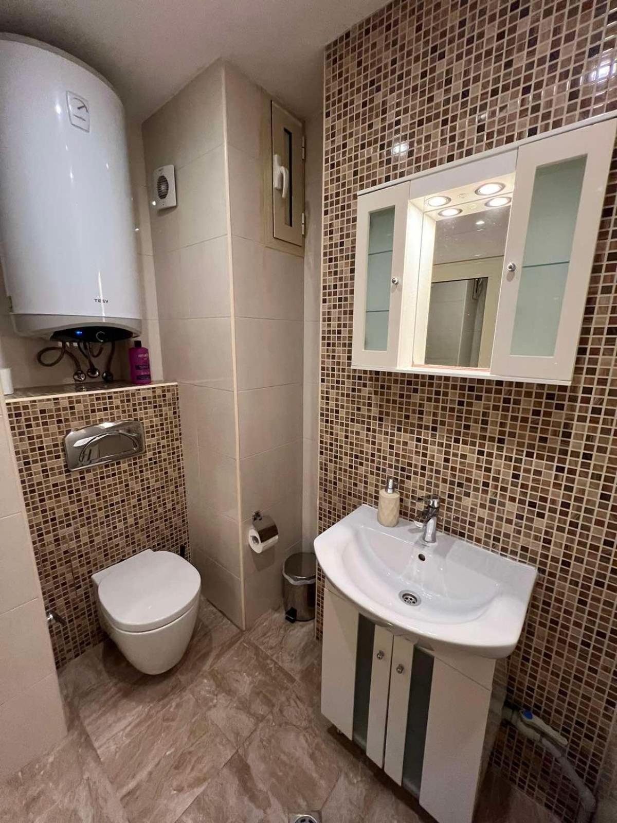 Rio Sunny 2Bdr Apt Near Ndk - Metro - Non-Stop Paid Public Parking Sofia Buitenkant foto